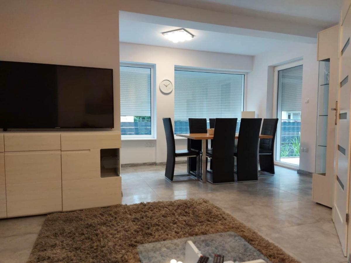 Апартаменти Apartament Z Duzym Tarasem Свіноуйсьце Екстер'єр фото